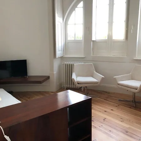 Apartment Rua Tenente Campos Rego, Ground Floor *