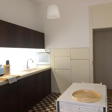 Rua Tenente Campos Rego, Ground Floor Coimbra